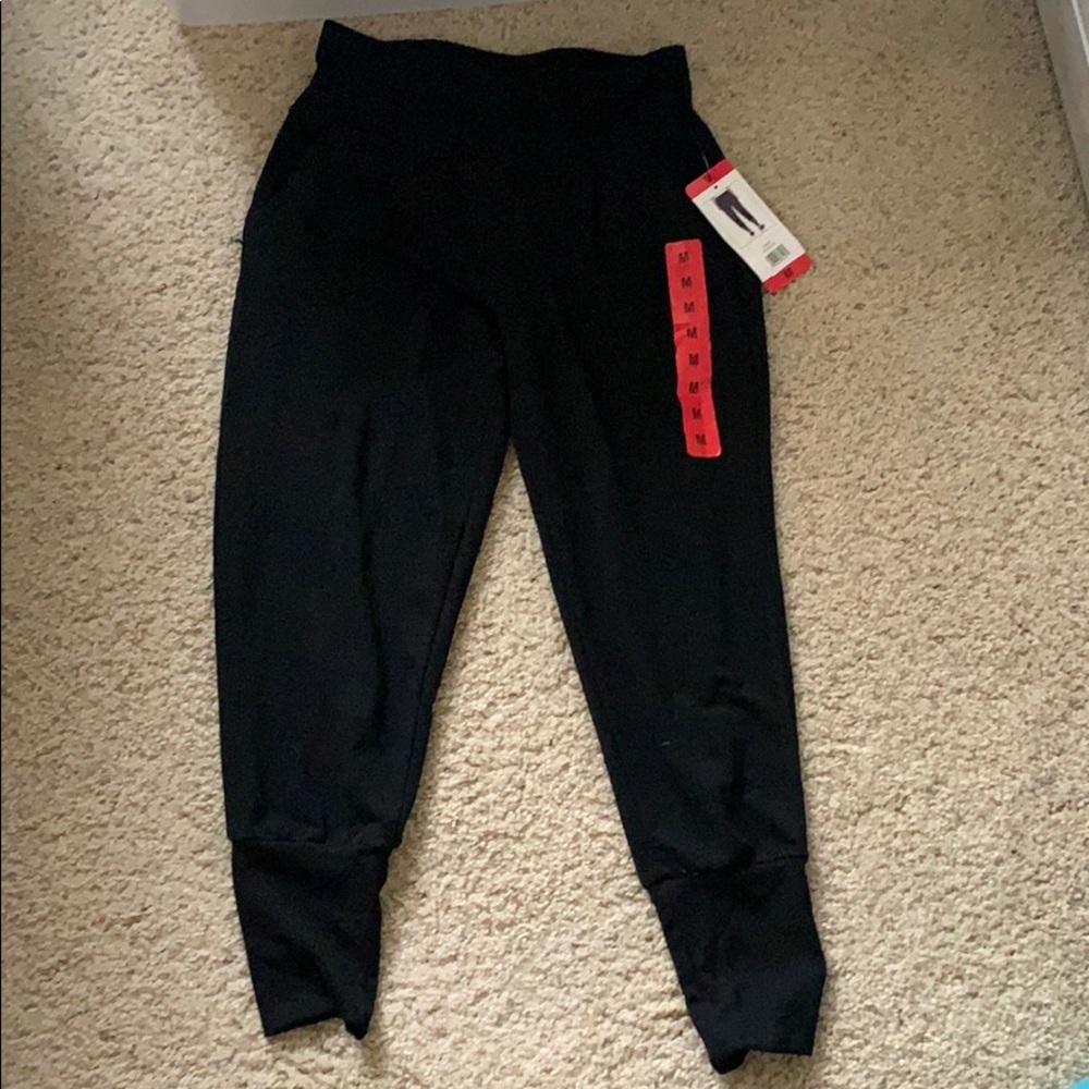 Danskin cotton joggers